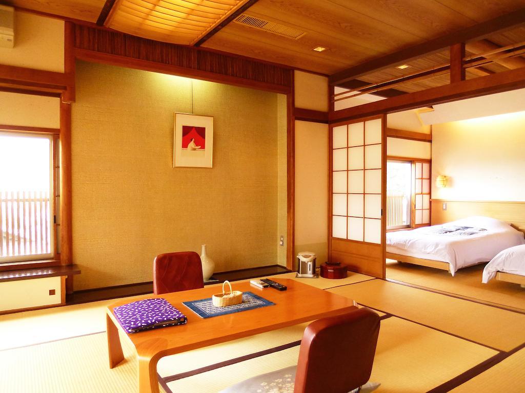 Sumiyosiya Ryokan Nozawaonsen Værelse billede